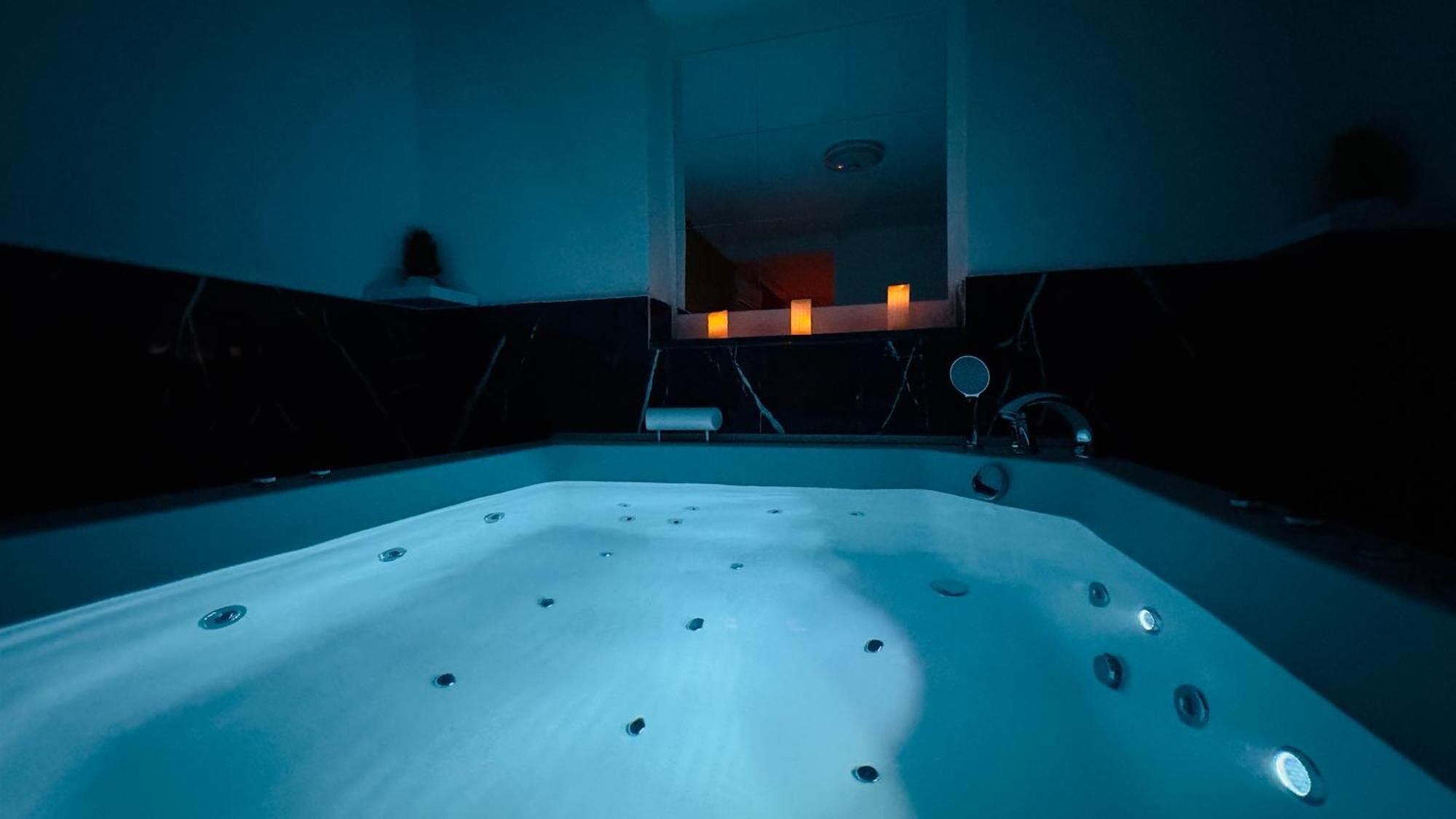 Hedonist Jacuzzi * Sarajevo